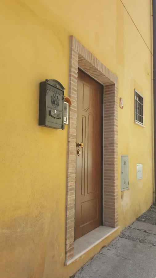 Апартаменты Monolocale Turistico Valentini Альбано-Лациале Экстерьер фото