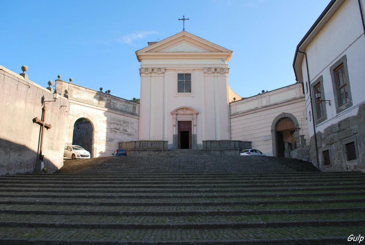 Апартаменты Monolocale Turistico Valentini Альбано-Лациале Экстерьер фото